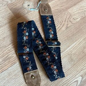 Purse Strap Brass Hardware Floral Embroidered Camera Strap NWT 36”